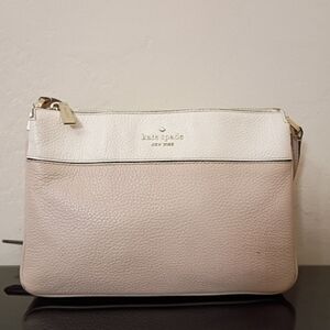 Kate Spade Leila Triple Gusset Beige and Cream Pebbled Leather Crossbody Bag